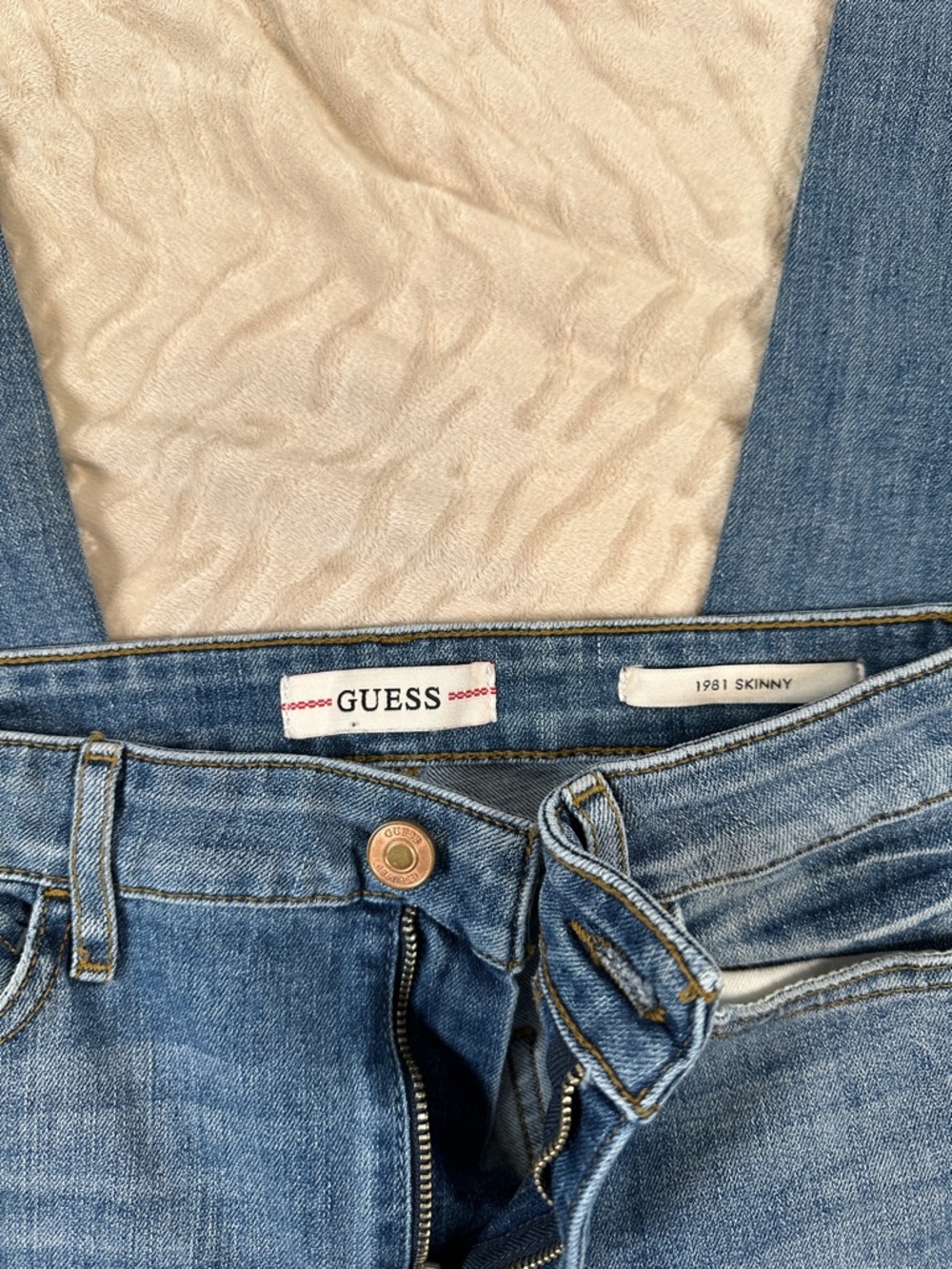 Guess HR 1981 Skinny Jeans Size 27 - Picture 5 of 7
